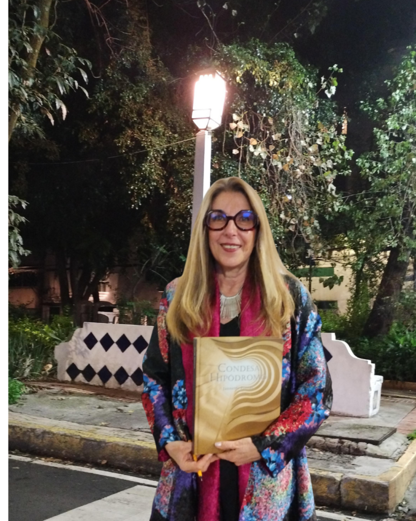 Jannette Porras, autora de Hipódromo Condesa